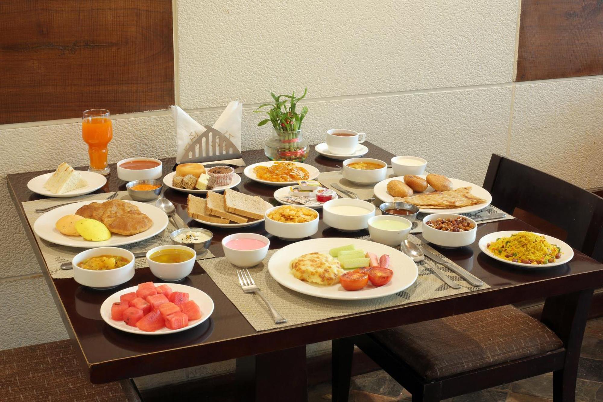 Vesta International Otel Jaipur Dış mekan fotoğraf