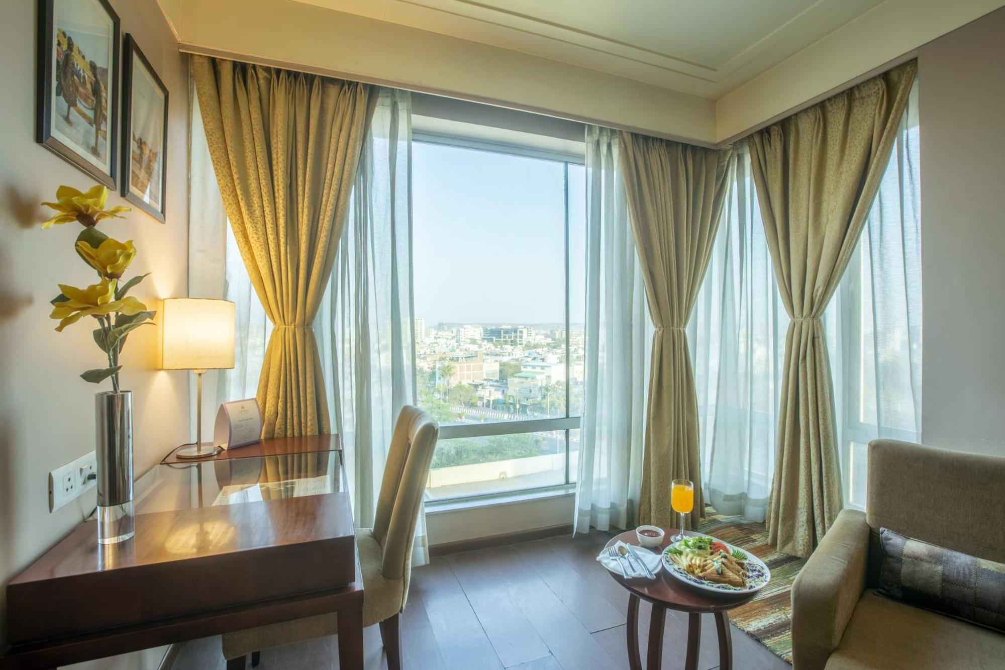 Vesta International Otel Jaipur Dış mekan fotoğraf